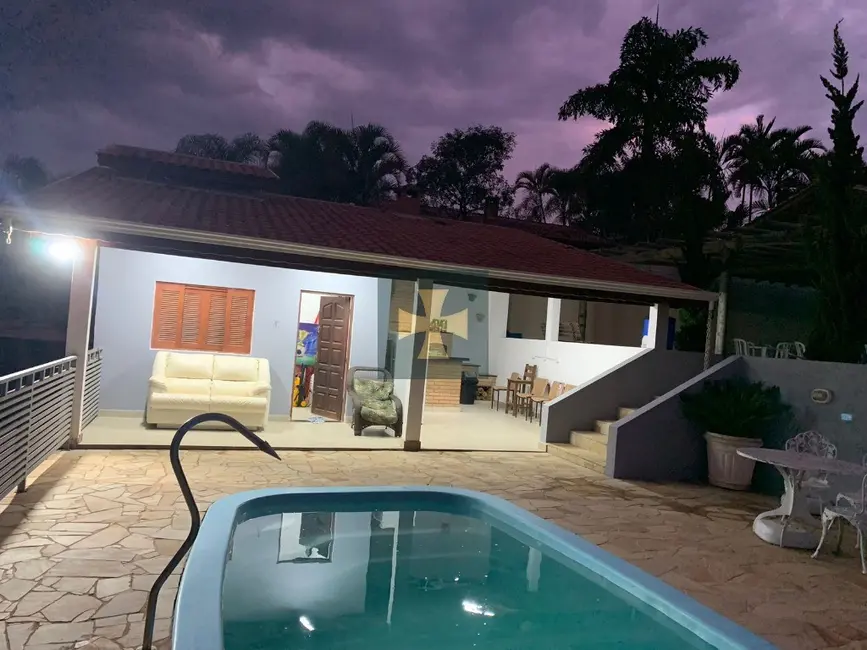 Foto 3 de Chácara com 1 quarto à venda, 1000m2 em Jarinu - SP