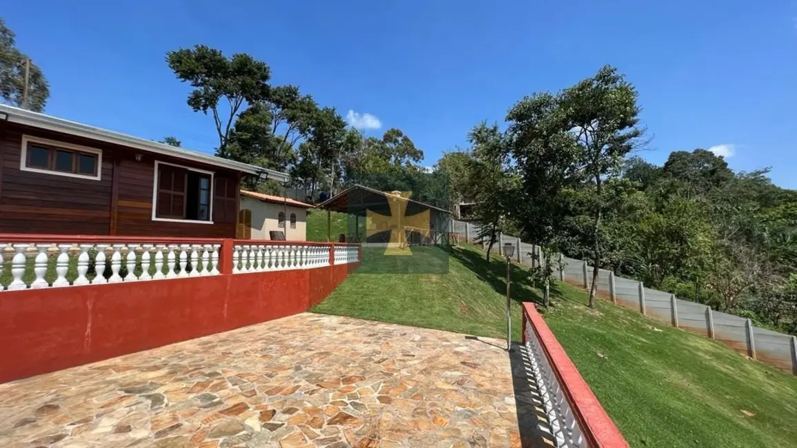 Chácara com 5 quartos à venda, 200m2 em Tuiuti - SP - imagem 7 Foto 7 de Chácara com 5 quartos à venda, 200m2 em Tuiuti - SP