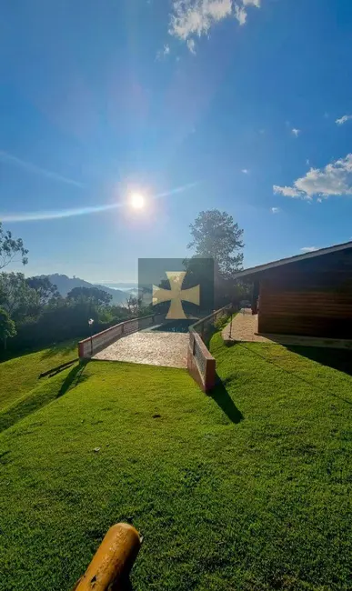 Chácara com 5 quartos à venda, 200m2 em Tuiuti - SP - imagem 4 Foto 4 de Chácara com 5 quartos à venda, 200m2 em Tuiuti - SP