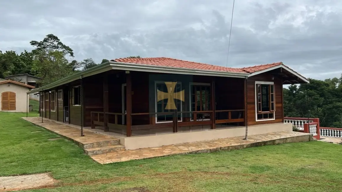 Foto 2 de Chácara com 5 quartos à venda, 200m2 em Tuiuti - SP