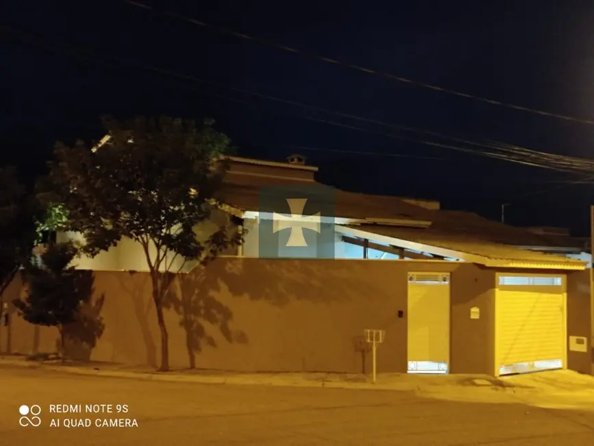 Foto 1 de Casa com 3 quartos à venda, 170m2 em Residencial Quinta dos Vinhedos, Braganca Paulista - SP