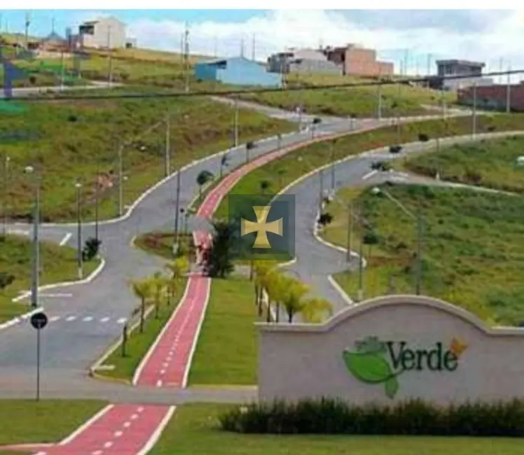 Foto 1 de Terreno / Lote à venda, 140m2 em Braganca Paulista - SP