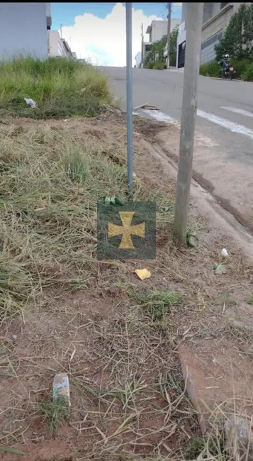 Foto 3 de Terreno / Lote à venda, 140m2 em Braganca Paulista - SP