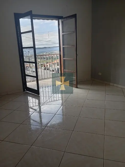 Foto 6 de Casa com 3 quartos para alugar, 140m2 em Jardim São Miguel, Braganca Paulista - SP