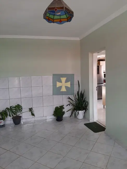 Foto 5 de Casa com 3 quartos para alugar, 170m2 em Lavapés, Braganca Paulista - SP