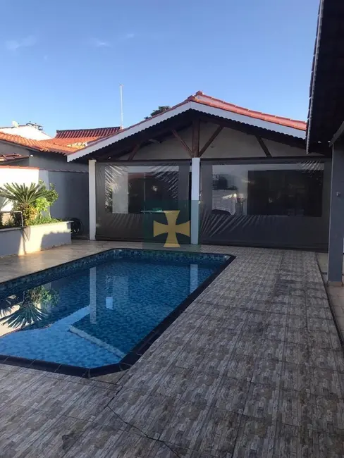 Foto 1 de Casa com 3 quartos para alugar, 186m2 em Jardim Paturi, Braganca Paulista - SP