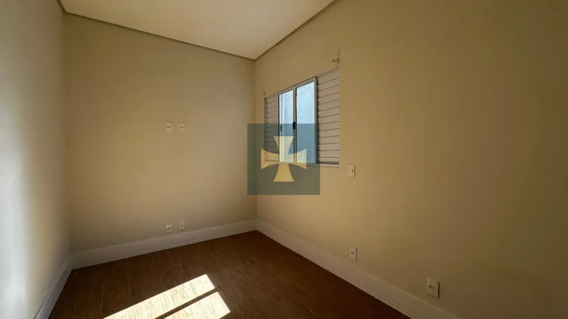 Foto 4 de Casa com 4 quartos para alugar, 300m2 em Condomínio Residencial Mirante de Bragança, Braganca Paulista - SP