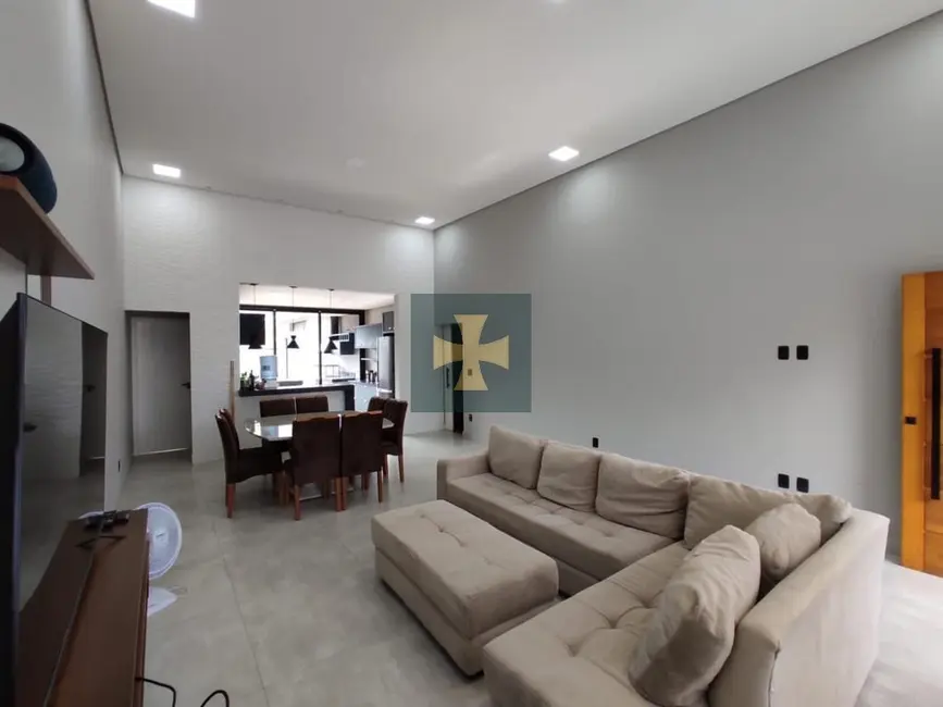 Foto 5 de Casa com 3 quartos para alugar, 250m2 em Braganca Paulista - SP