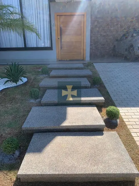 Foto 3 de Casa com 3 quartos para alugar, 250m2 em Braganca Paulista - SP