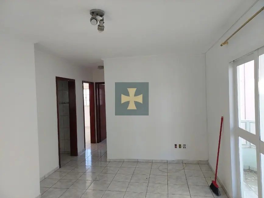 Foto 2 de Apartamento com 2 quartos para alugar, 60m2 em Núcleo Habitacional Padre Aldo Bolini, Braganca Paulista - SP