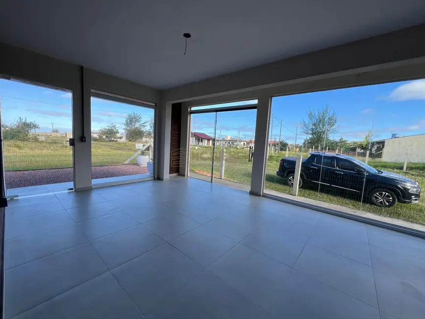 Foto 5 de Casa com 3 quartos à venda, 110m2 em Arroio Do Sal - RS