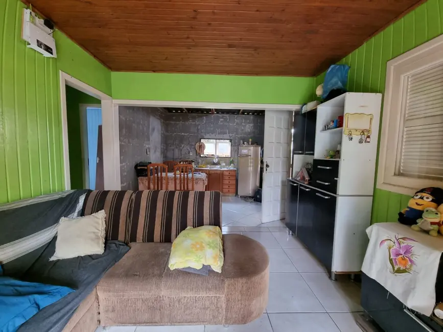 Foto 6 de Casa com 2 quartos à venda, 80m2 em Torres - RS