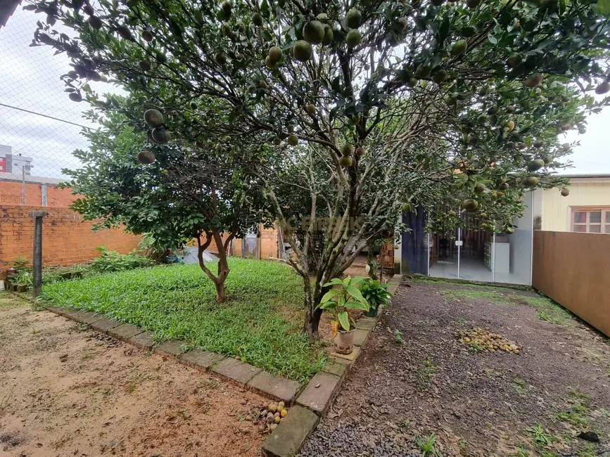 Foto 3 de Casa com 2 quartos à venda, 80m2 em Torres - RS
