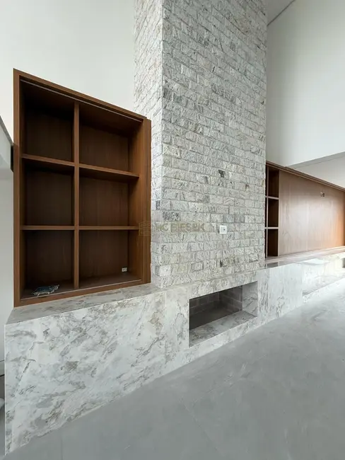 Casa de Condomínio com 4 quartos à venda, 330m2 em Torres - RS - imagem 9 Foto 9 de Casa de Condomínio com 4 quartos à venda, 330m2 em Torres - RS