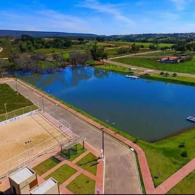 Foto 1 de Terreno / Lote à venda, 300m2 em Caldas Novas - GO