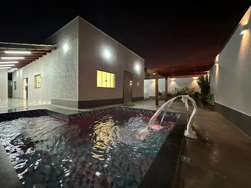 Foto 8 de Casa com 3 quartos à venda, 153m2 em Parque dos Pirineus, Anapolis - GO