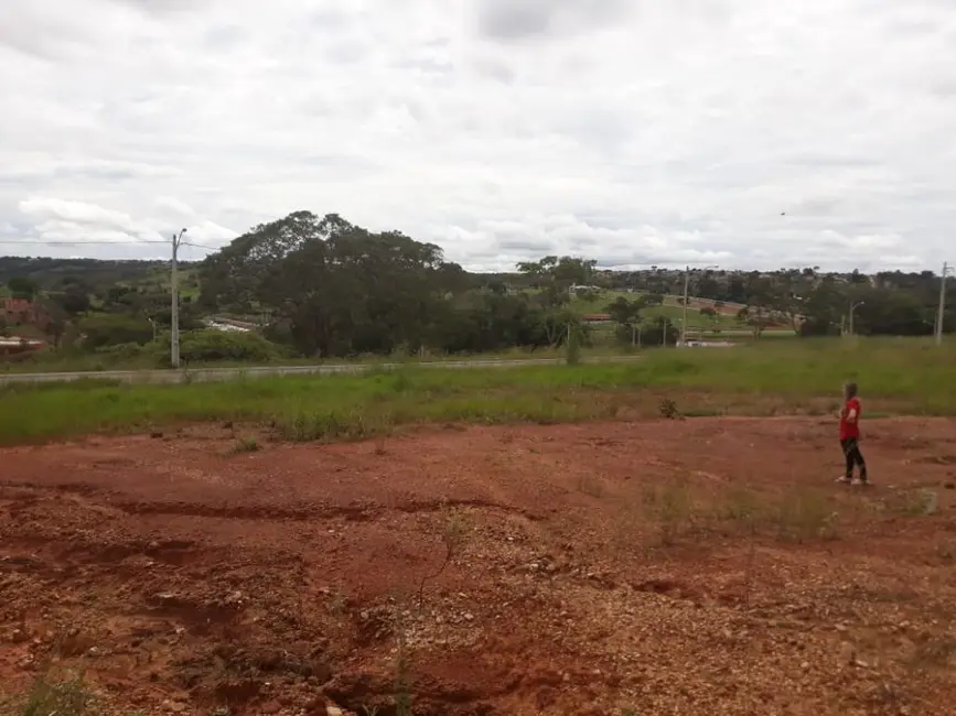 Foto 6 de Terreno / Lote à venda, 300m2 em Caldas Novas - GO