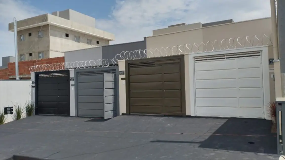 Casa com 3 quartos à venda, 100m2 em Anapolis - GO - imagem 1 Foto 1 de Casa com 3 quartos à venda, 100m2 em Anapolis - GO