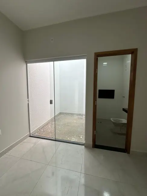 Casa com 3 quartos à venda, 100m2 em Anapolis - GO - imagem 5 Foto 5 de Casa com 3 quartos à venda, 100m2 em Anapolis - GO