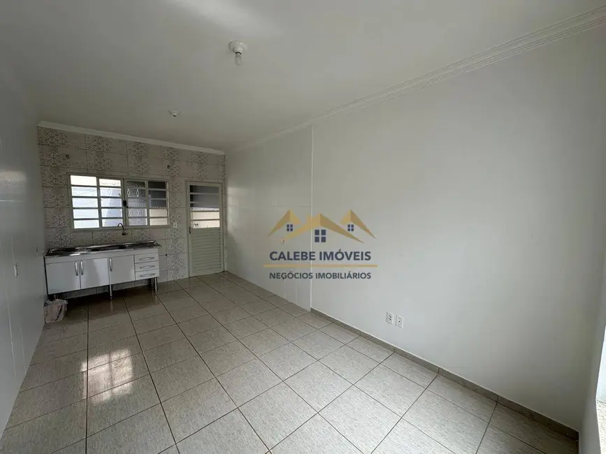 Foto 3 de Casa com 2 quartos à venda, 62m2 em Jardim Santa Rita de Cássia, Tatui - SP