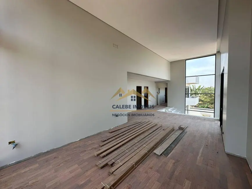 Foto 2 de Casa de Condomínio com 3 quartos à venda, 450m2 em Bosques do Junqueira, Tatui - SP