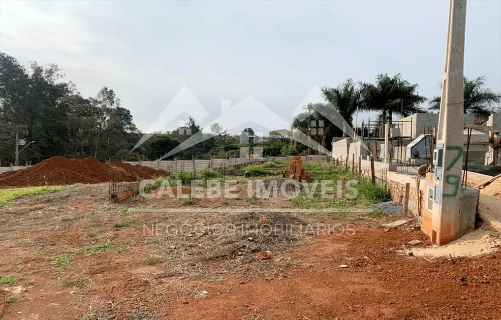 Terreno / Lote à venda, 212m2 em Tatui - SP - imagem 1 Foto 1 de Terreno / Lote à venda, 212m2 em Tatui - SP