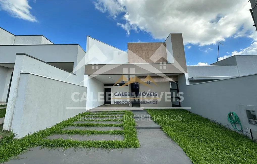 Foto 1 de Casa de Condomínio com 3 quartos à venda, 210m2 em Tatui - SP