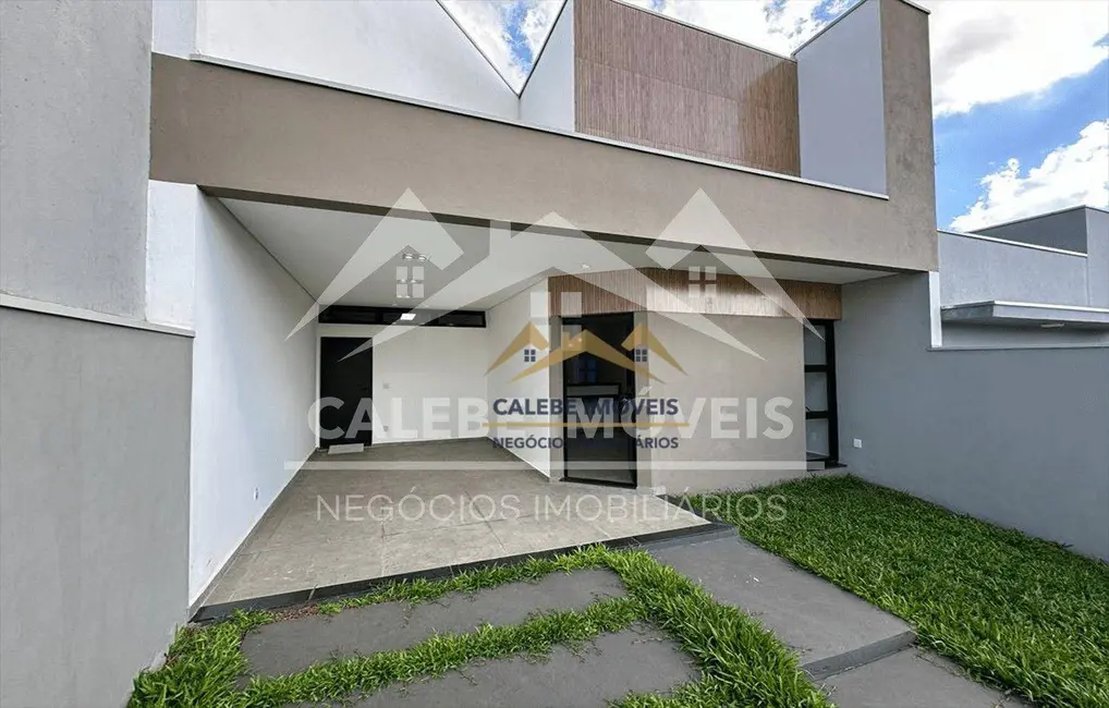 Foto 2 de Casa de Condomínio com 3 quartos à venda, 210m2 em Tatui - SP