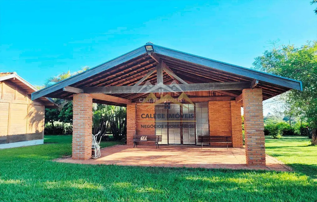 Chácara com 3 quartos à venda, 64655m2 em Tiete - SP - imagem 3 Foto 3 de Chácara com 3 quartos à venda, 64655m2 em Tiete - SP