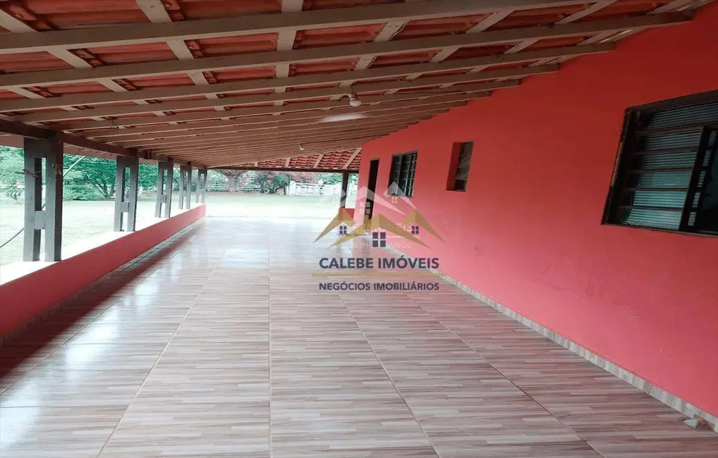 Chácara com 3 quartos à venda, 36000m2 em Cesario Lange - SP - imagem 2 Foto 2 de Chácara com 3 quartos à venda, 36000m2 em Cesario Lange - SP
