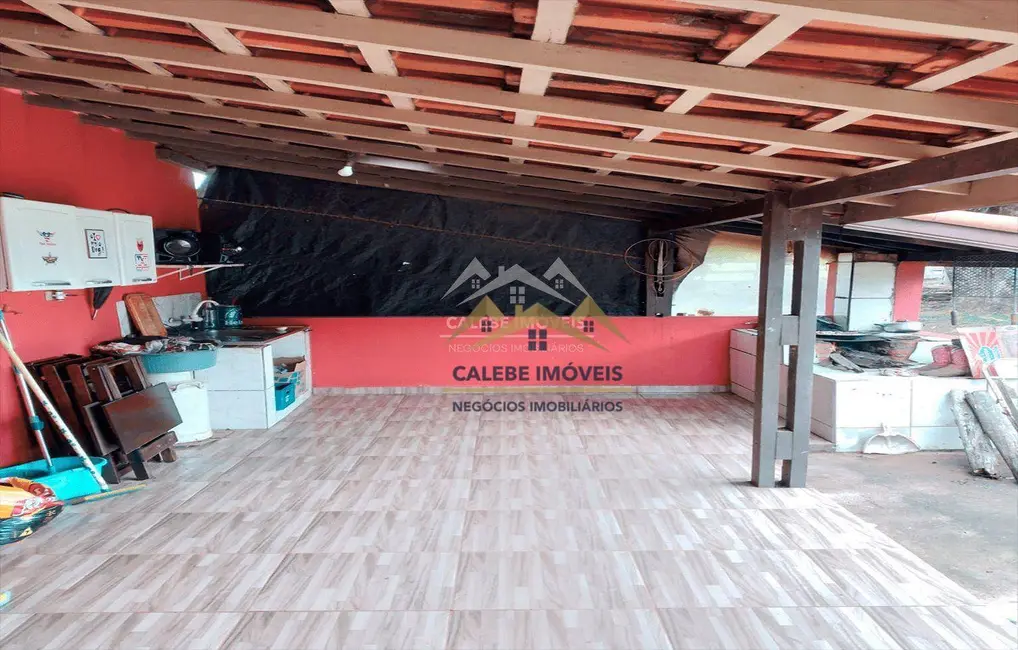 Chácara com 3 quartos à venda, 36000m2 em Cesario Lange - SP - imagem 3 Foto 3 de Chácara com 3 quartos à venda, 36000m2 em Cesario Lange - SP