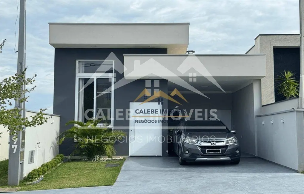 Foto 1 de Casa de Condomínio com 3 quartos à venda, 175m2 em Tatui - SP