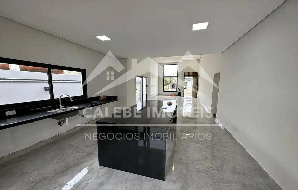 Casa de Condomínio com 3 quartos à venda, 360m2 em Europark, Tatui - SP - imagem 5 Foto 5 de Casa de Condomínio com 3 quartos à venda, 360m2 em Europark, Tatui - SP