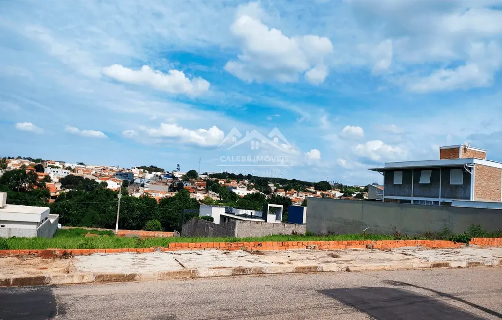 Foto 1 de Terreno / Lote à venda, 420m2 em Colina Verde, Tatui - SP