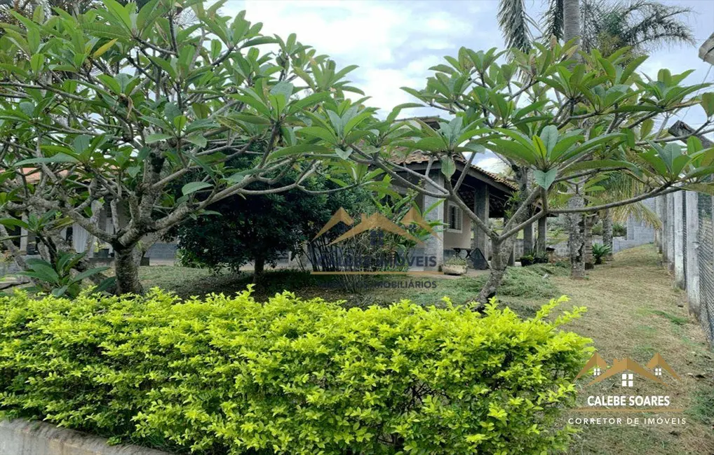 Foto 3 de Chácara com 3 quartos à venda, 3000m2 em Capela Do Alto - SP