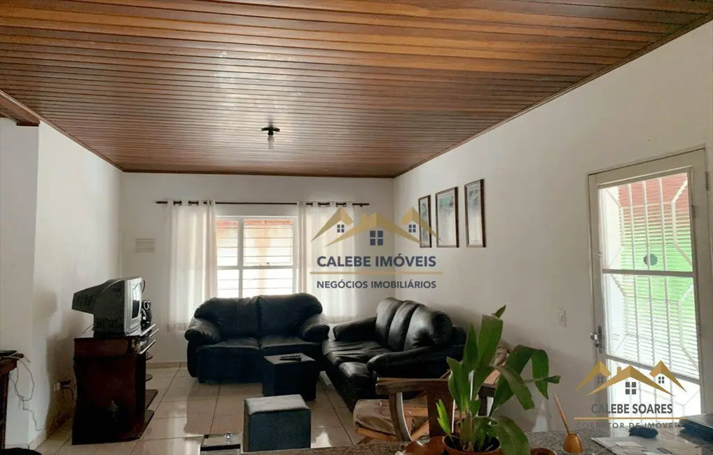 Foto 9 de Chácara com 3 quartos à venda, 3000m2 em Capela Do Alto - SP