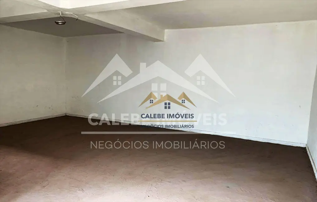 Foto 2 de Casa com 1 quarto à venda, 250m2 em Vila Esperança, Tatui - SP