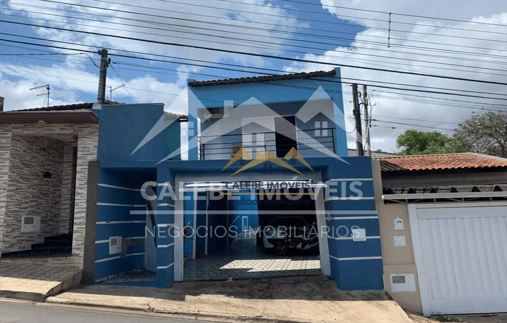 Foto 2 de Casa com 3 quartos à venda, 150m2 em Vila São Cristóvão, Tatui - SP