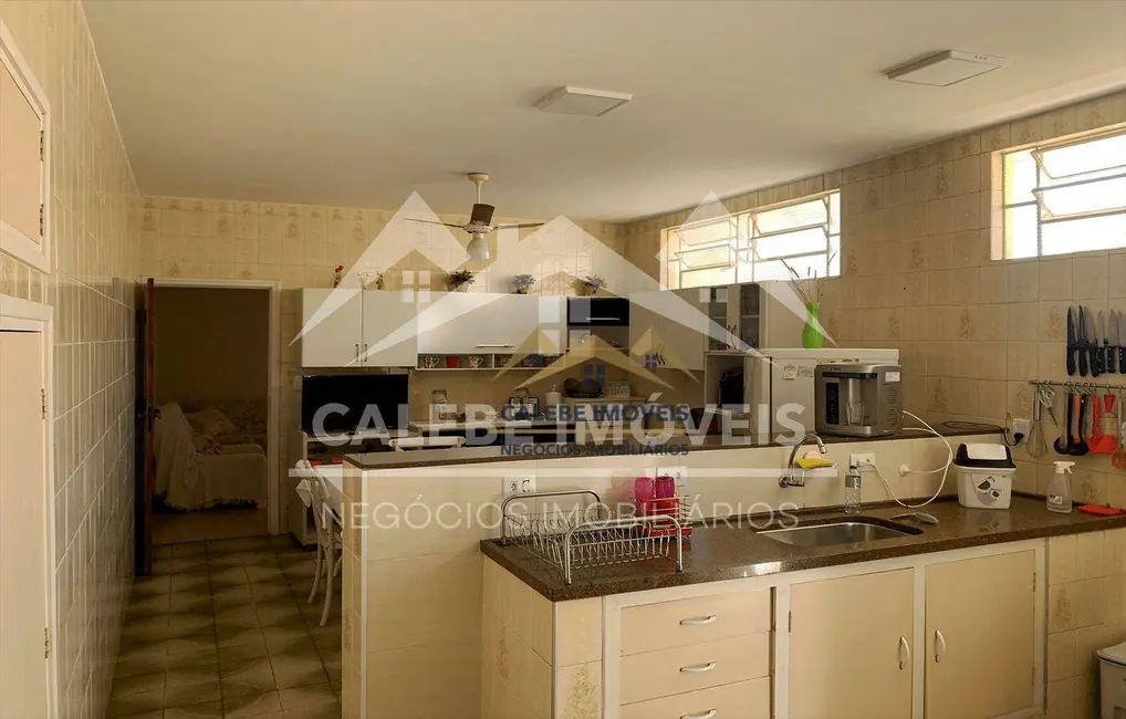 Foto 5 de Casa com 2 quartos à venda, 240m2 em Centro, Tatui - SP
