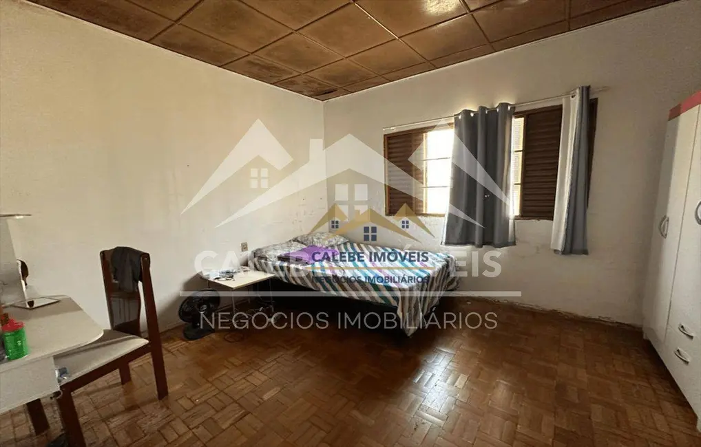 Foto 5 de Casa com 3 quartos à venda, 175m2 em Chácara Junqueira, Tatui - SP