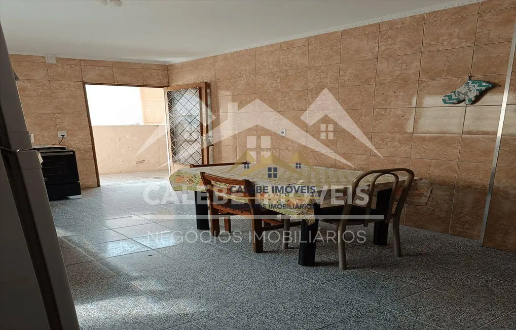 Foto 4 de Casa com 3 quartos à venda, 250m2 em Vila Santa Adelia, Tatui - SP