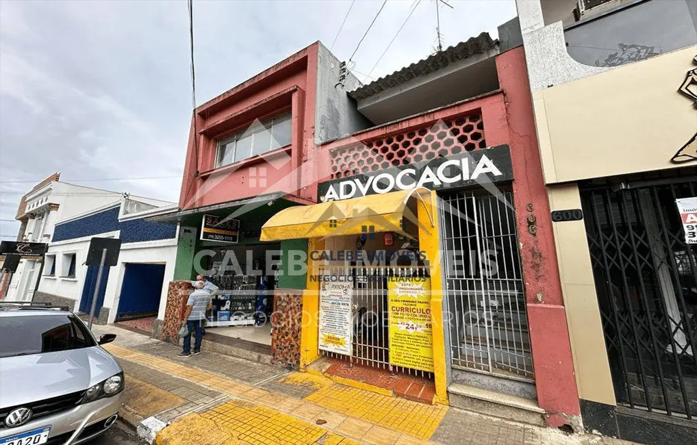Foto 2 de Sobrado com 4 quartos à venda, 280m2 em Centro, Tatui - SP
