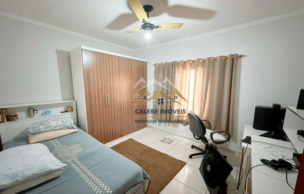 Foto 6 de Casa com 3 quartos à venda, 300m2 em Jardim Saba, Tatui - SP