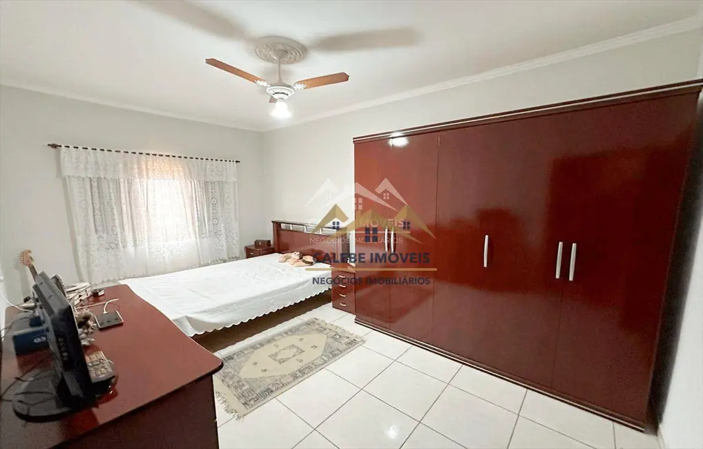 Foto 7 de Casa com 3 quartos à venda, 300m2 em Jardim Saba, Tatui - SP