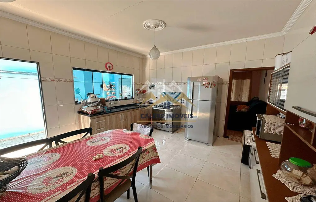 Foto 8 de Casa com 3 quartos à venda, 150m2 em Jardim Planalto, Tatui - SP