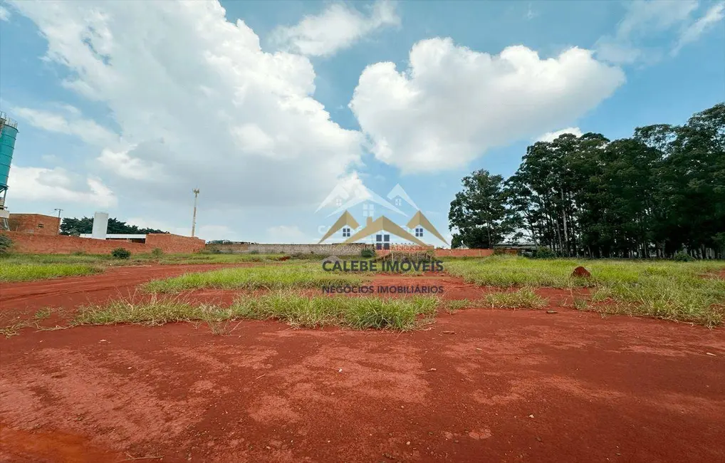 Foto 2 de Terreno / Lote à venda, 7500m2 em Jardim Aeroporto, Tatui - SP