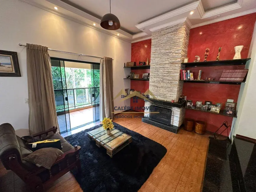 Foto 6 de Casa com 3 quartos à venda, 275m2 em Chácara Junqueira, Tatui - SP