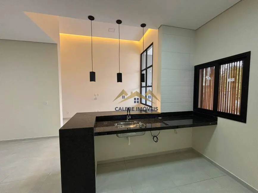 Foto 8 de Casa com 2 quartos à venda, 175m2 em Tatui - SP