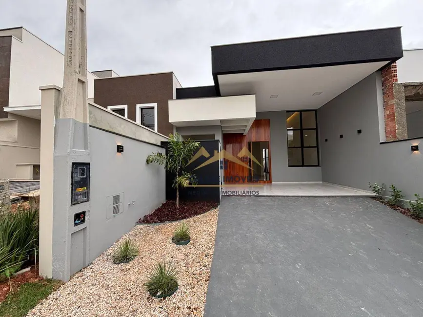 Foto 1 de Casa com 2 quartos à venda, 175m2 em Tatui - SP