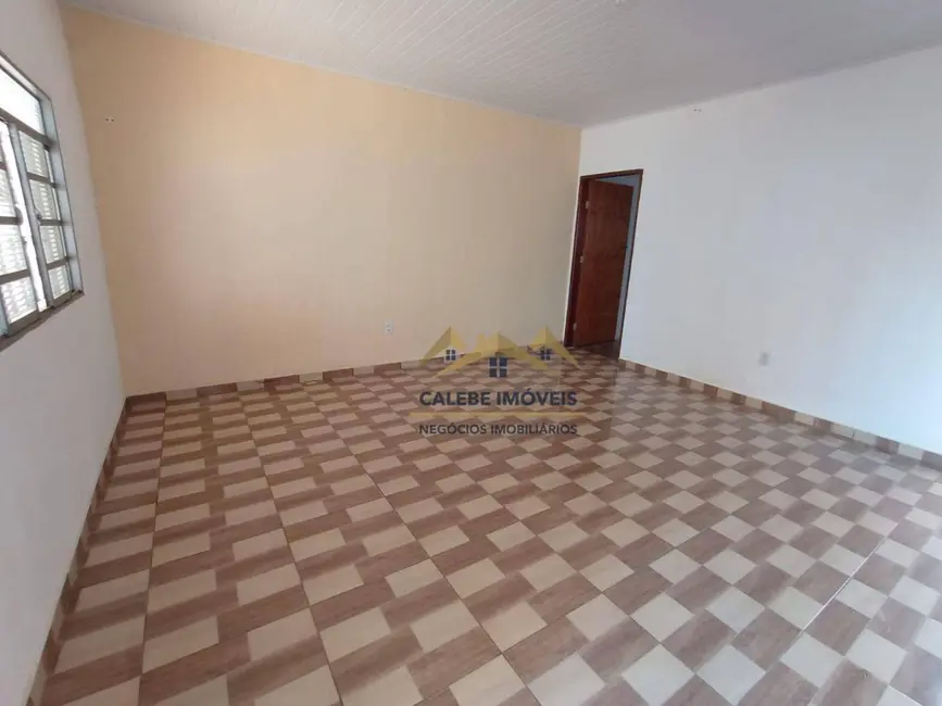 Casa com 2 quartos à venda, 175m2 em Jardim Gonzaga, Tatui - SP - imagem 4 Foto 4 de Casa com 2 quartos à venda, 175m2 em Jardim Gonzaga, Tatui - SP